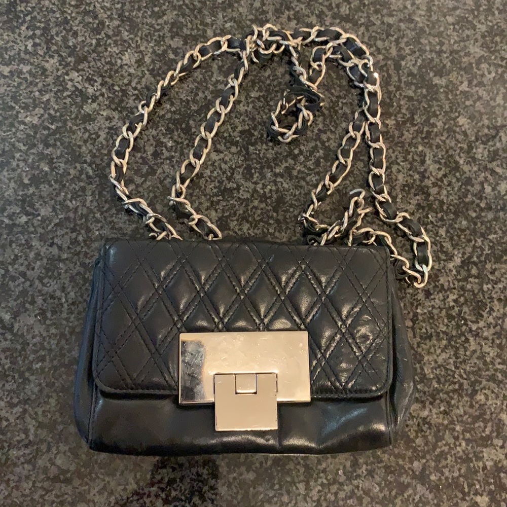 Stuart WEITZMAN crossbody  cute bag.